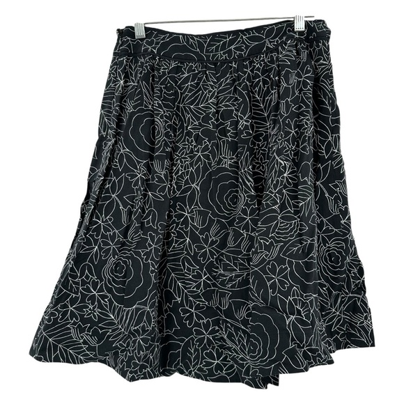 NEW Anthropologie Conversations 38 Of 52 Black Floral Circle Skirt size 4 - Picture 3 of 6